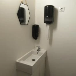 Major, Budaörs - Mosdó