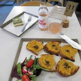 Major, Budaörs - Étel/ital