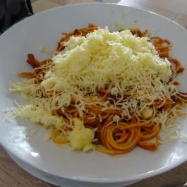 Május 1 Söröző & Étterem Szombathely - Étel/ital