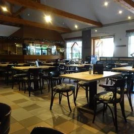 Május 1 Söröző & Étterem Szombathely - Belső