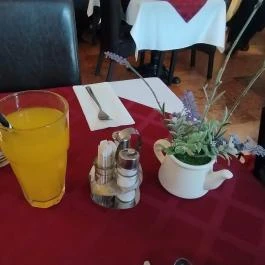 Makk 7 Vendéglő Budapest - Étel/ital