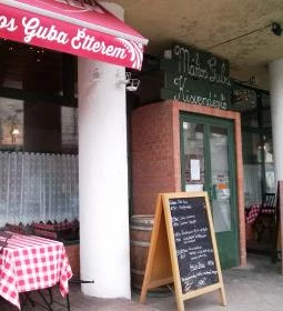 Mákos Guba Bistro