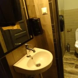 Mákos Guba Bistro, Budapest - Mosdó