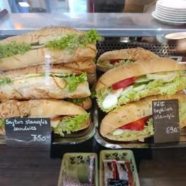 Mákvirág Étterem Budapest - Étel/ital