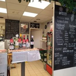 Maligán Borozó - Fehérvári úti Vásárcsarnok Budapest - Belső