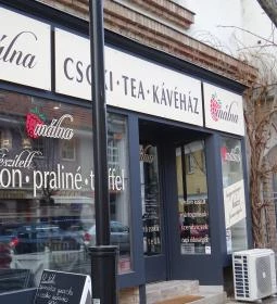 Málna Csoki- Tea- Kávéház