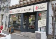 Málna Csoki- Tea- Kávéház Budapest