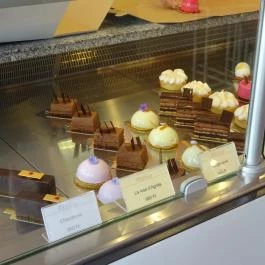 Málna The Pastry Shop Budapest - Étel/ital