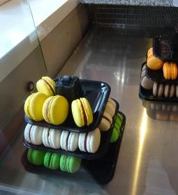 Málna The Pastry Shop