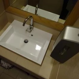 Malom Cafe Mosonmagyaróvár - Mosdó