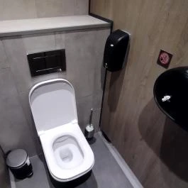 Malom & Kacsa - Bisztró, Kávézó & Rendezvényház Tata - Mosdó