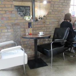 Mango cafe&event, Budapest - Belső