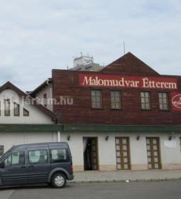 Malomudvar Étterem, Cukrászda , Panzió & Rendezvényház