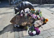 Mancs szobor Miskolc