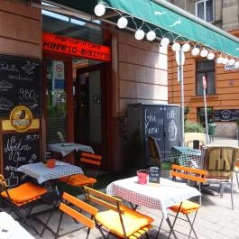Mandarin Cafe & Bistro Budapest - Külső kép