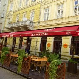 Mandarin Cafe & Bistro Budapest - Külső kép