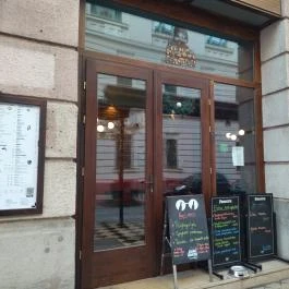 Manga Cowboy Budapest - Külső kép