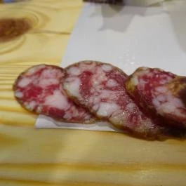 Mangalica Mennyország - Klauzál téri Vásárcsarnok Budapest - Étel/ital