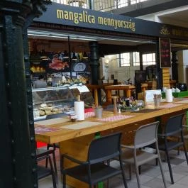 Mangalica Mennyország - Klauzál téri Vásárcsarnok Budapest - Belső