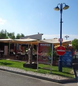 Mango Restaurant & Cafe