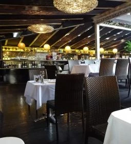 Manna Lounge & Étterem