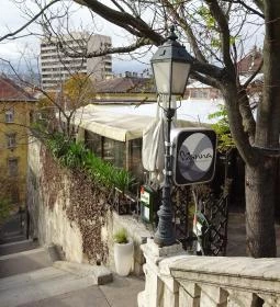 Manna Lounge & Étterem