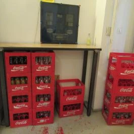 Manu+, Budapest - Belső