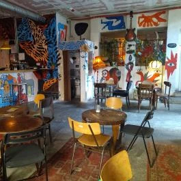 Manyi - Kulturális Műhely Budapest - Belső