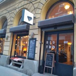 Manzart Kult Bistro Budapest - Külső kép
