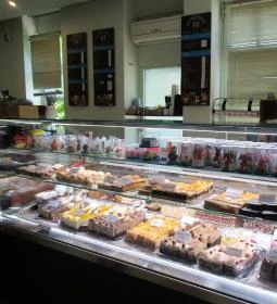 Marcipán Cukrászda & Kávézó & Reggeliző