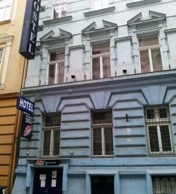 Marco Polo Top Hostel 