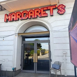 Margaret's Restaurant & Pub Budapest - Külső kép
