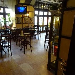 Margaréta Kávéház Vác - Belső