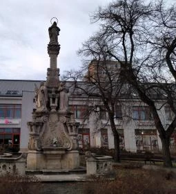 19. legjobb látnivaló: Mária-oszlop