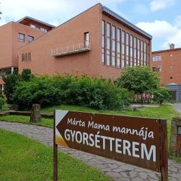 Márta Mama Mannája gyorsétterem Budapest - Külső kép