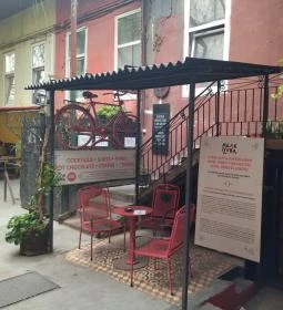 Másik Szoba kávézó és bár