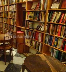 Massolit Books & Café
