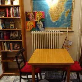 Massolit Books & Café Budapest - Belső