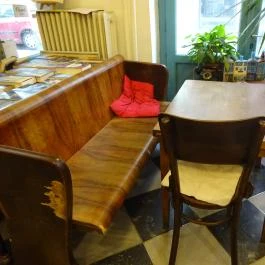 Massolit Books & Café Budapest - Belső