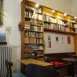 Massolit Books & Café Budapest - Belső