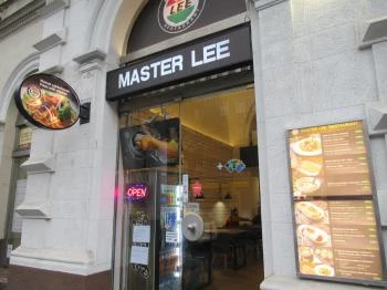 Master Lee Budapest