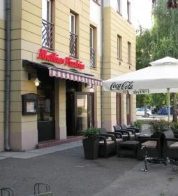 Mathias Pizzeria Söröző Pub
