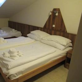 Mátra Kemping, Gyöngyös - Szobák