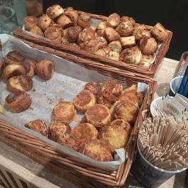 Mátyás Pékség by Lisboa Budapest - Étel/ital