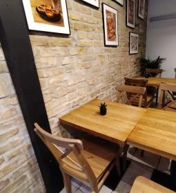 Mátyás Pékség by Lisboa