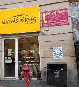 Mátyás pékség - Corvin köz