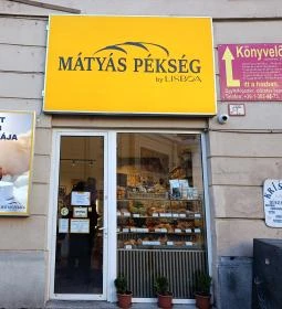 Mátyás pékség - Corvin köz