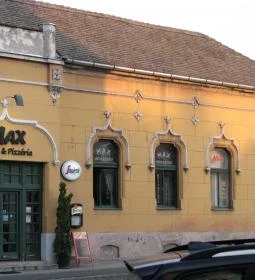 Max Kávézó & Pizzéria