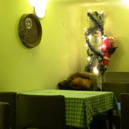 Maxi Faloda Budapest - Belső