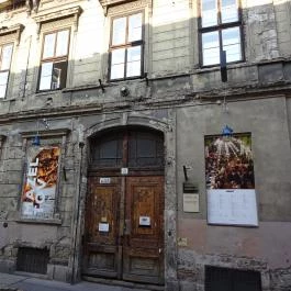 Mazel Tov Budapest - Külső kép